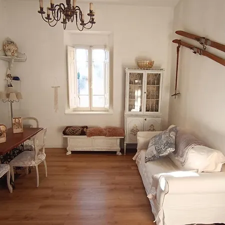 Chalet Antico Chalet Mini Momosa *