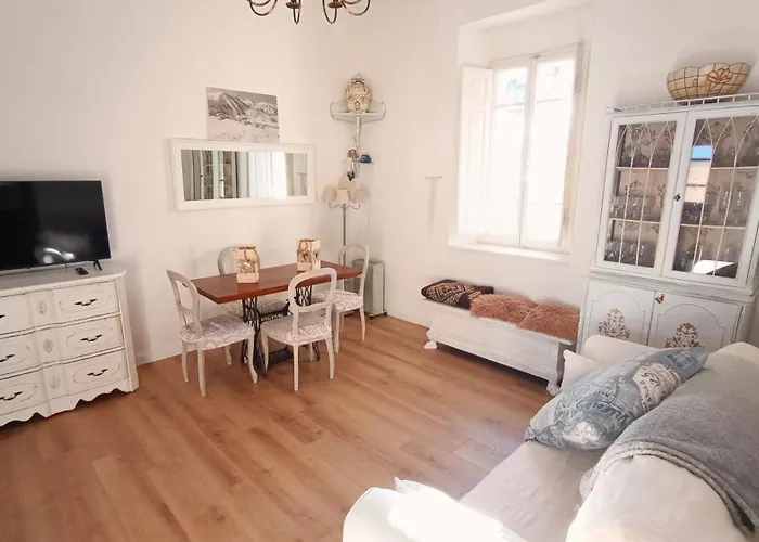 Antico Chalet Mini Momosa Dağ evi